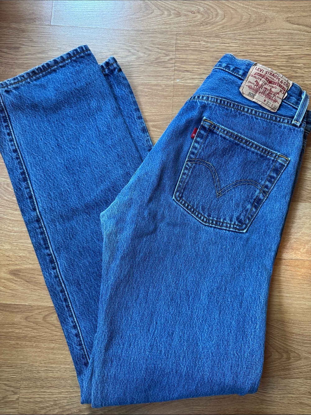 Y2K Levi's 501 Original Button Fly Denim Jeans Medium Wash Cotton high waisted